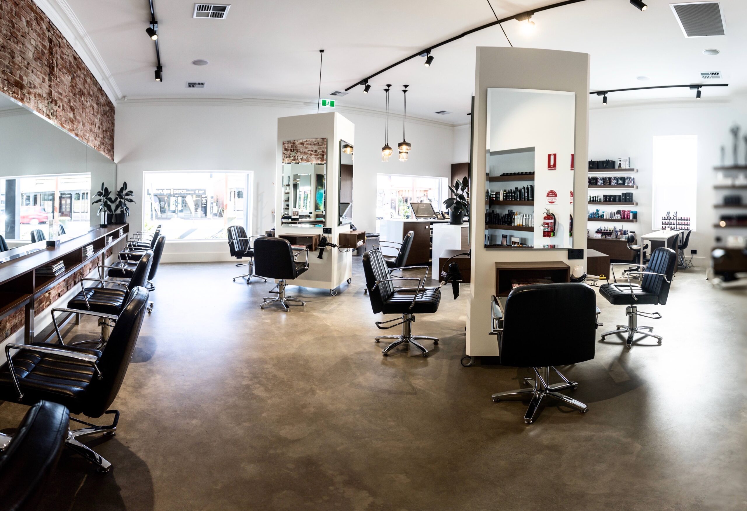 Salon 06